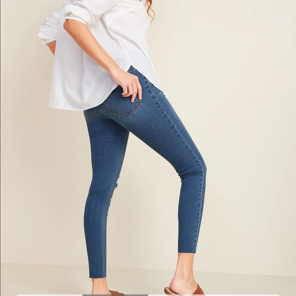 Old Navy Rockstar Super Skinny Leggings Size 16